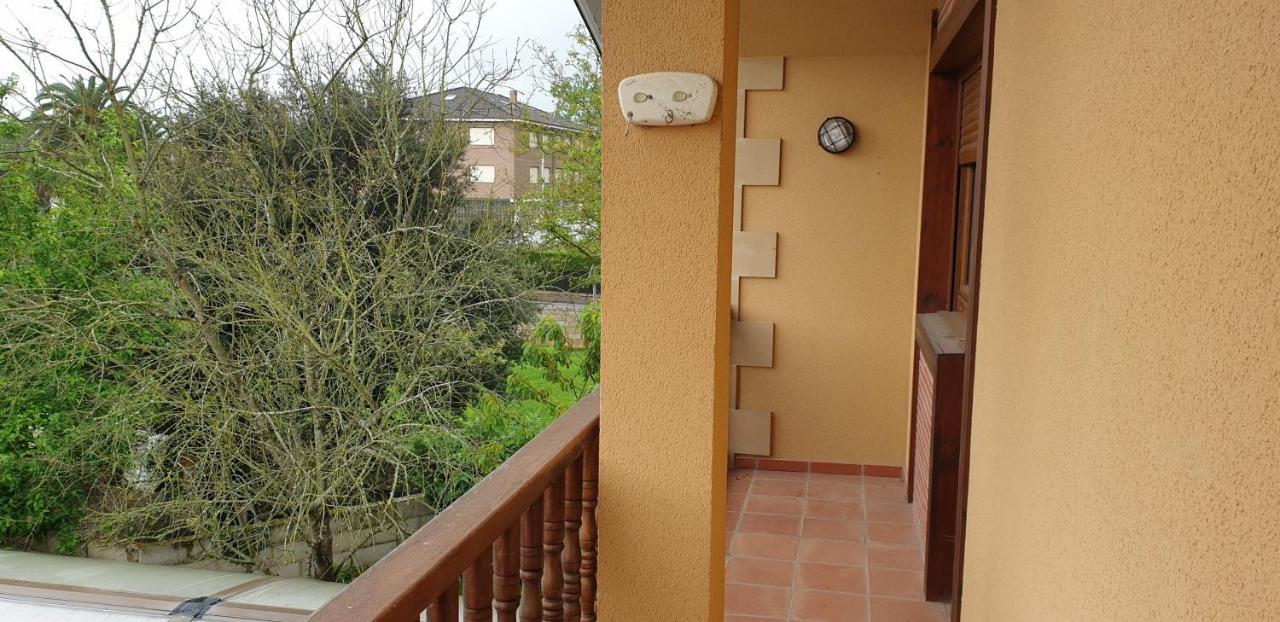 Paseo Del Saja I Y II Apartment Villanueva de la Pena Exterior photo